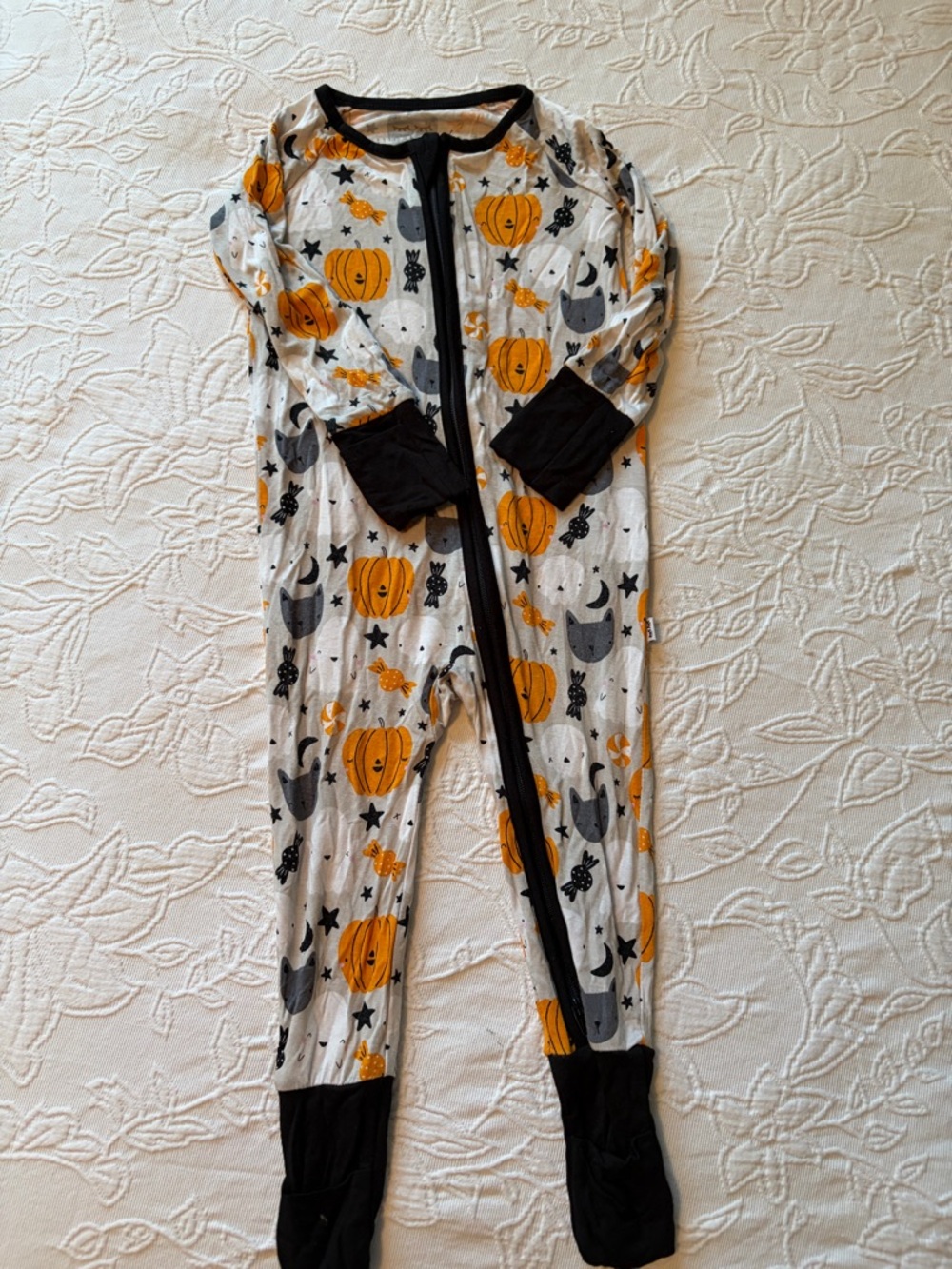 Little sleepies Halloween Print One-Piece with Orange pajamas 6-12m bamboo
